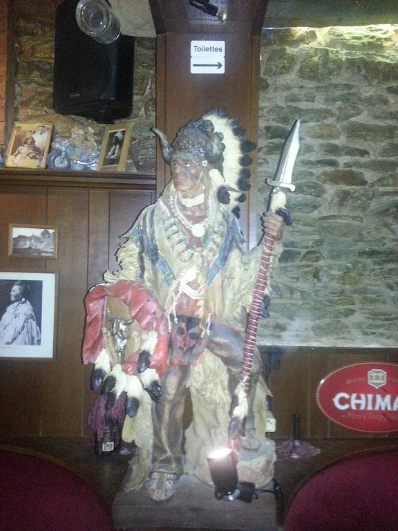 Auberge Au Bon Vivant Vesqueville 外观 照片